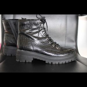 Nine West Size 10 Booties